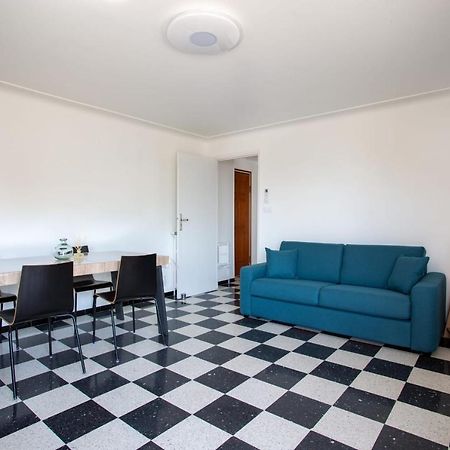 Apartment T2 Air-Conditioned Sea View Saint-Laurent-du-Var Esterno foto